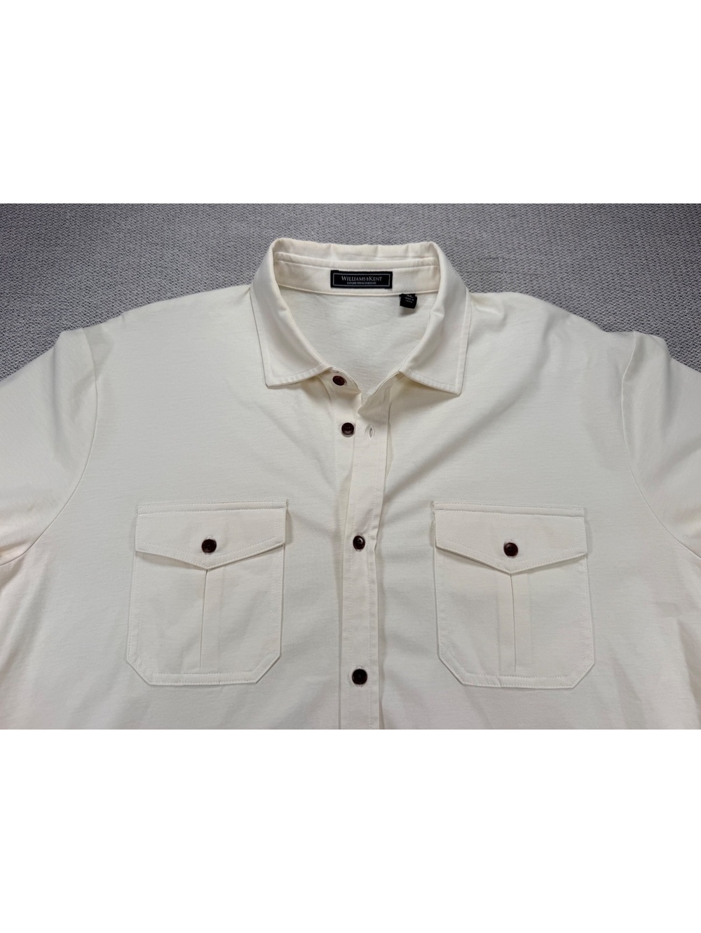 Williams & Kent Men's Cream Button-Up Shirt XL